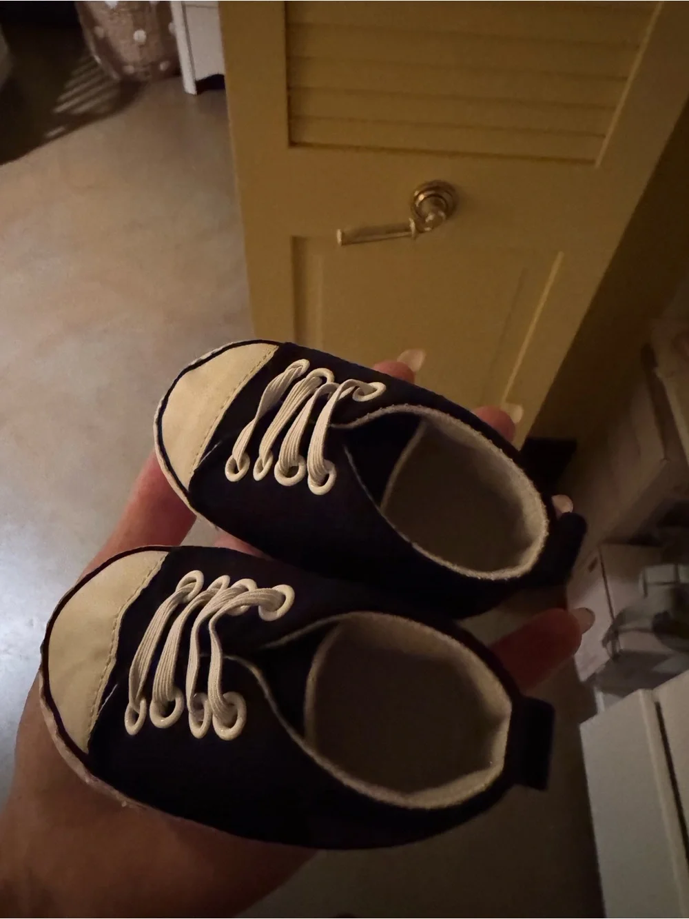 Rebels Black & Cream Baby/Toddler Sneakers 0-6 months